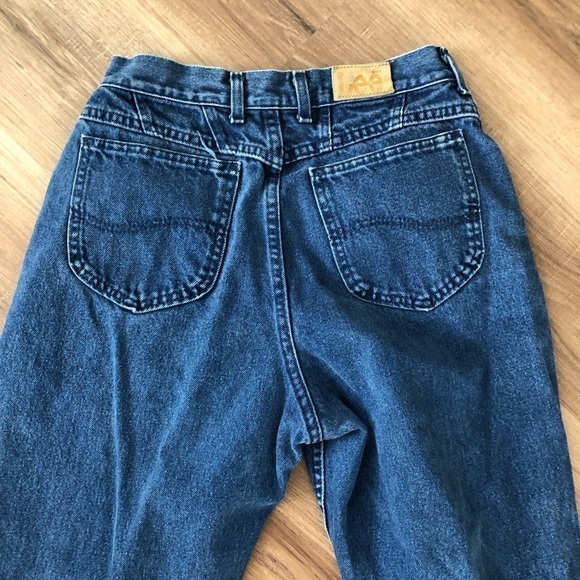 LEE Vintage blue high rise mom jeans size 12 medium - Picture 7 of 8